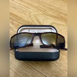 Lori Greiner With NEOX Folding Sunglasses With Black Case